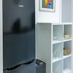 Zentrale 3-zimmer Mit Kostenlosem Parkplatz Apartament *