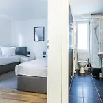 Zentrale 3-zimmer Mit Kostenlosem Parkplatz Lejlighed