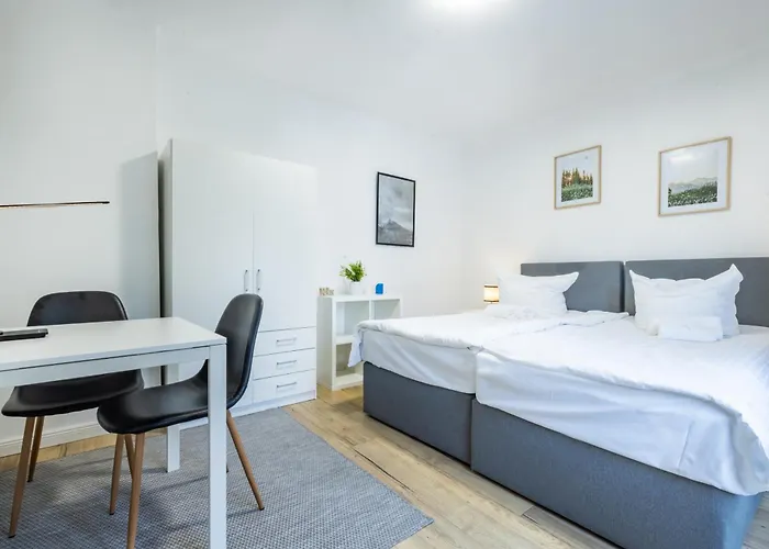 6 Gaeste - Familienfreundlich - Zentral - Kostenloser Parkplatz Apartament