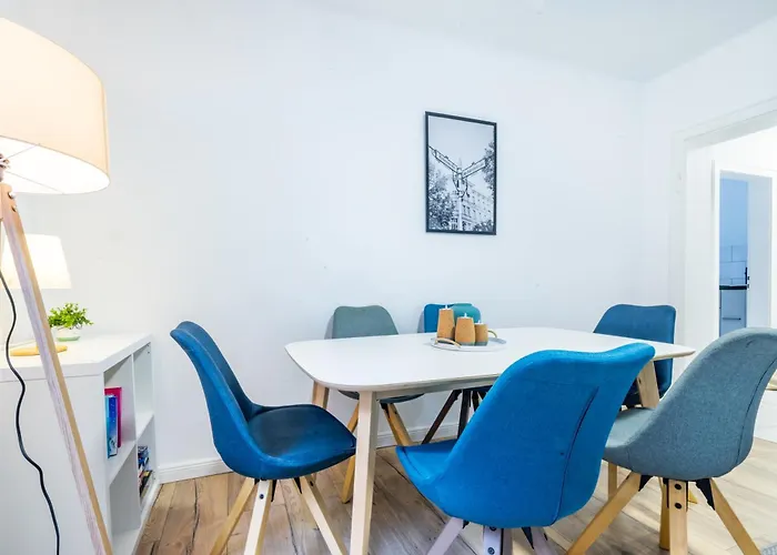 6 Gaeste - Familienfreundlich - Zentral - Kostenloser Parkplatz Apartmán *